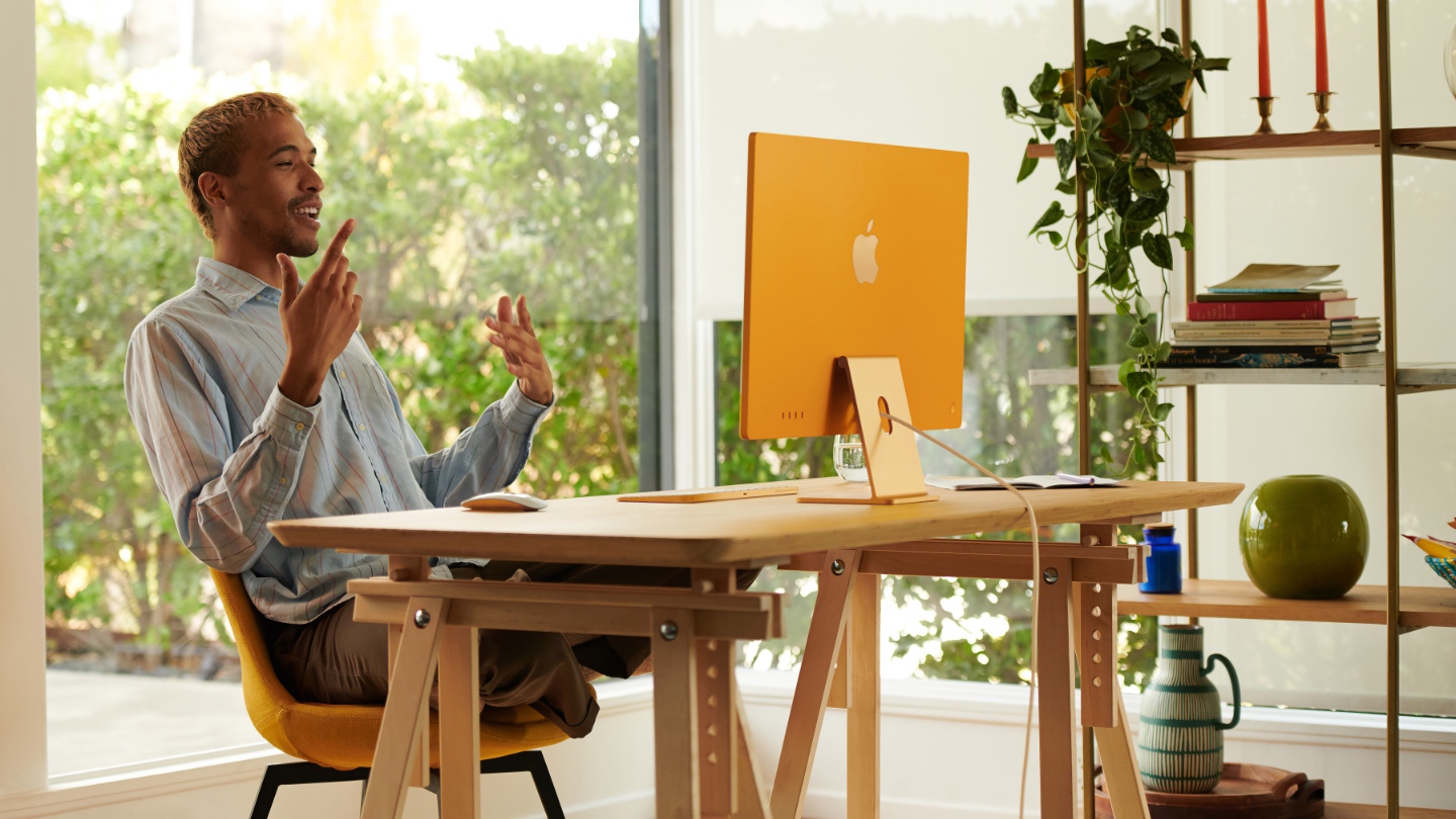 24-inch New iMac with M1 Chip